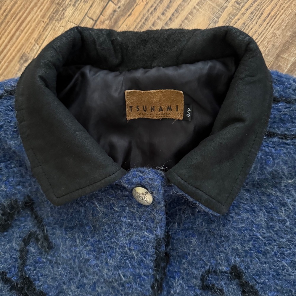 VINTAGE Tsunami Horse Jacket Women Small Blue Mohair Alpaca Concho Button Tribal - Picture 2 of 9
